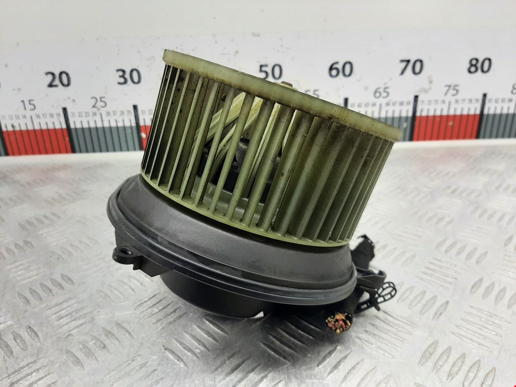 Моторчик (мотор) отопителя салона AUDI A4 B5 1995-2001