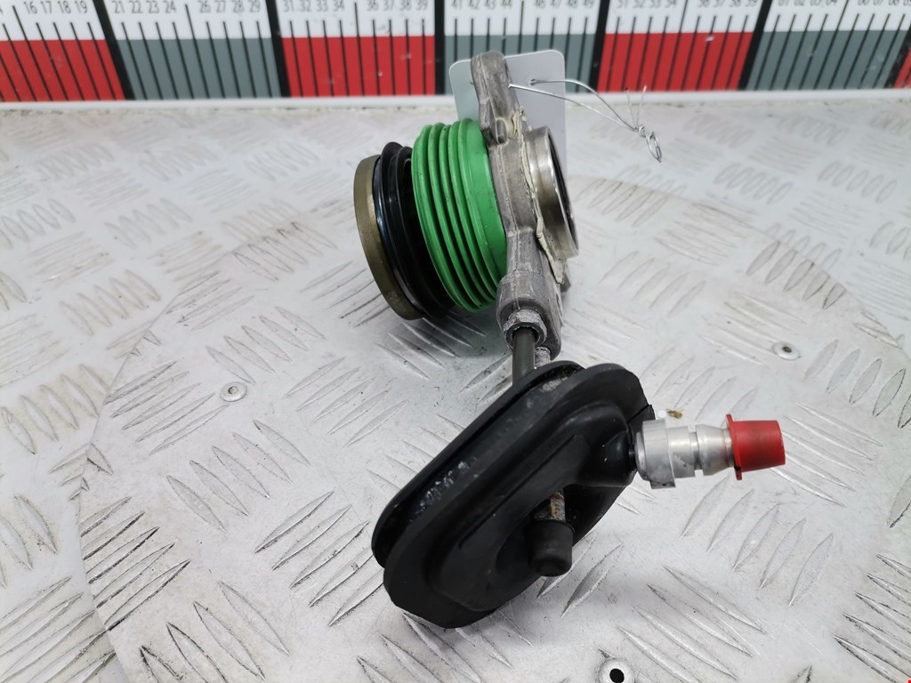 Цилиндр сцепления рабочий FORD Cougar 1998-2002