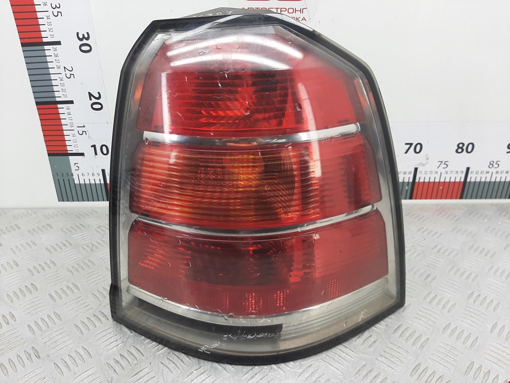 Фонарь задний правый OPEL Zafira B 2005-2012