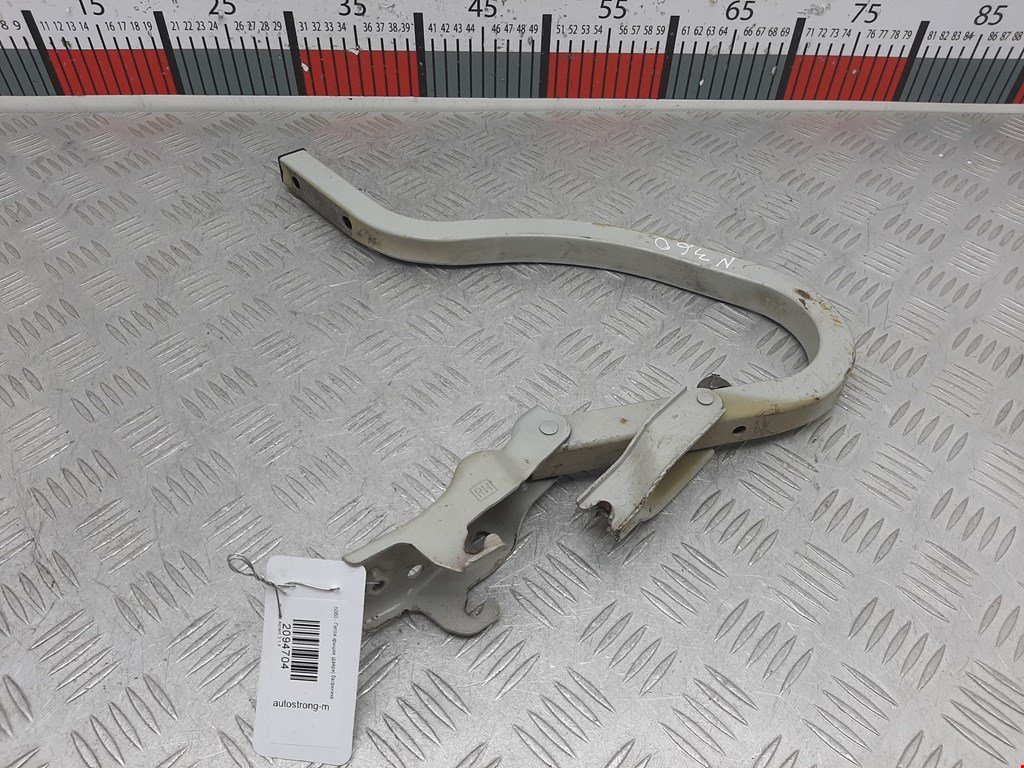 Петля крышки (двери) багажника Hyundai Accent 3 (2006-2011)