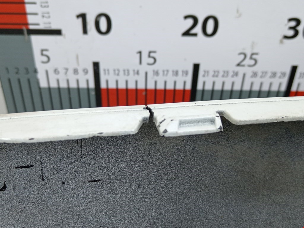 Юбка (губа) бампера задняя (заднего) VOLVO XC60 I 2008-2017