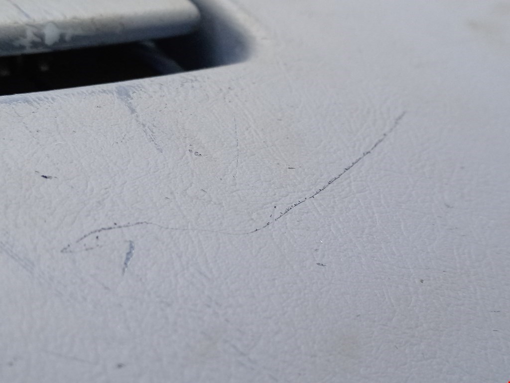 Бардачок MITSUBISHI Space Star 1999-2006