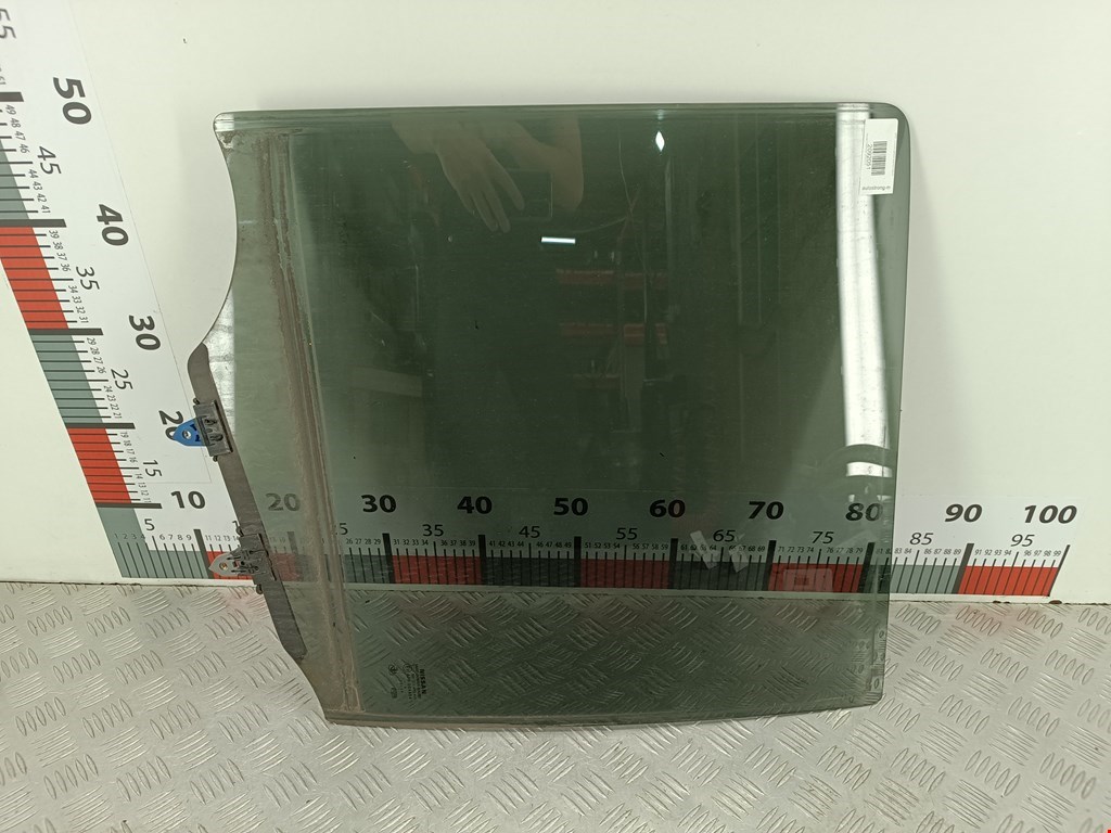 Стекло двери заднее левое NISSAN Pathfinder R51M 2004-2014