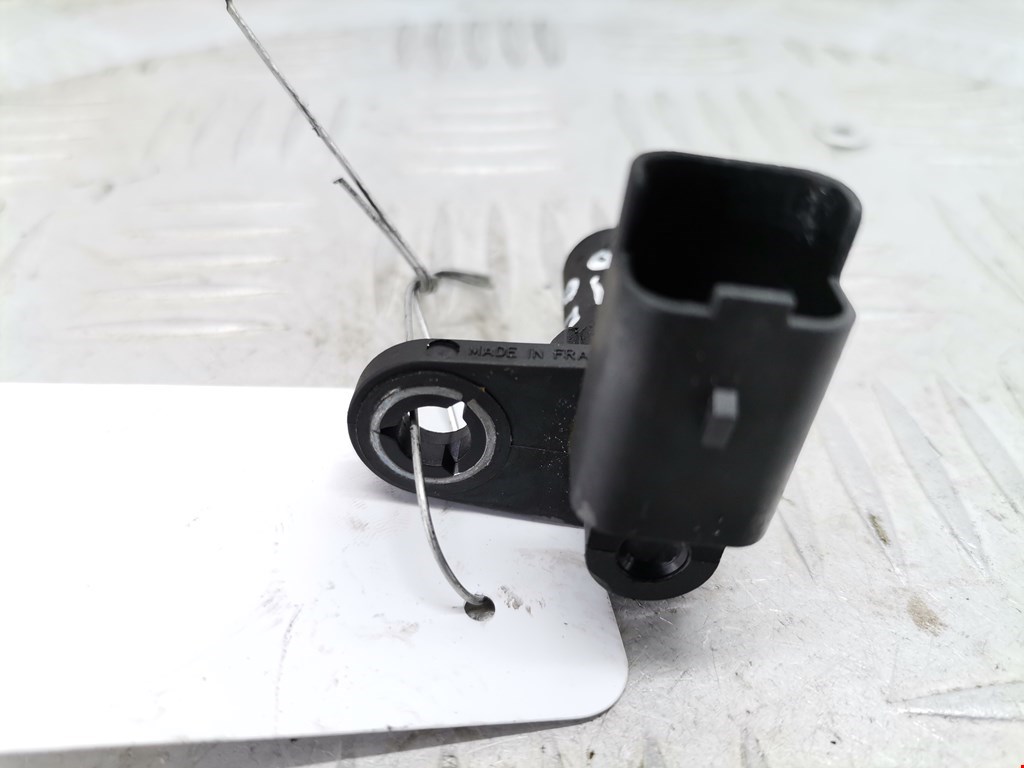 Датчик положения коленвала RENAULT Megane II 2002-2009