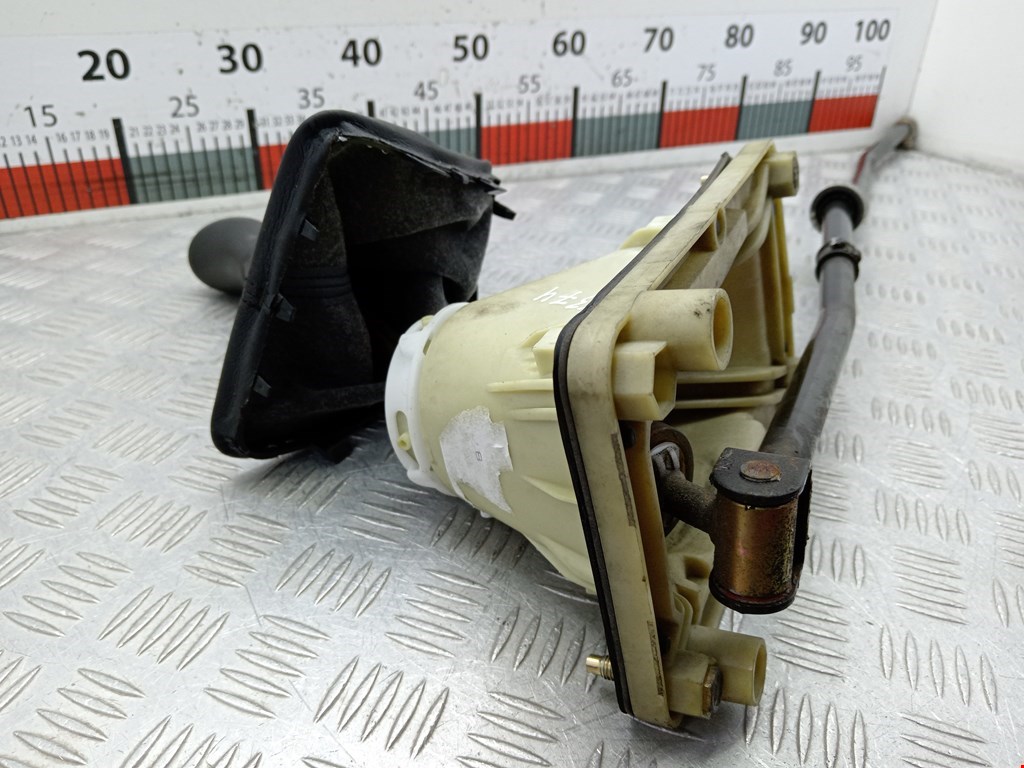 Кулиса (селектор) АКПП/МКПП в салоне RENAULT Laguna 2001-2007