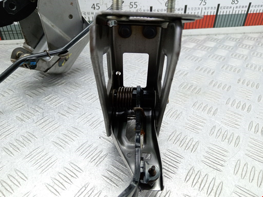 Блок педалей (педальный узел) MITSUBISHI Space Star 1999-2006