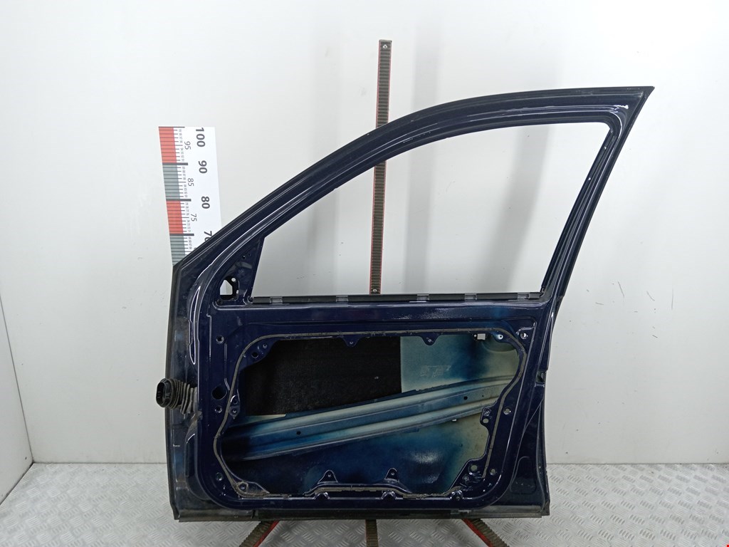 Дверь передняя правая VOLKSWAGEN Golf IV 1997-2003