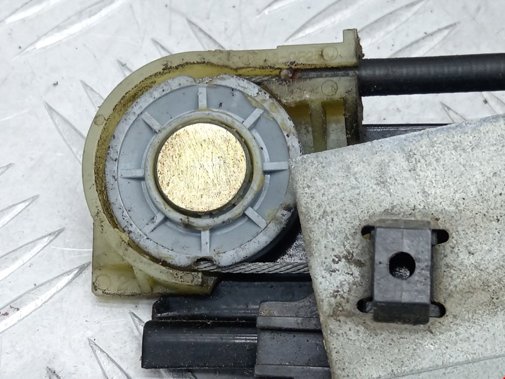 Стеклоподъемник передний левый FORD Mondeo III 2000-2007