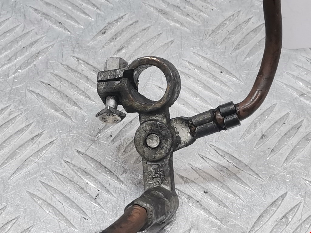 Клемма аккумулятора (минус) - OPEL Meriva A 2003-2010