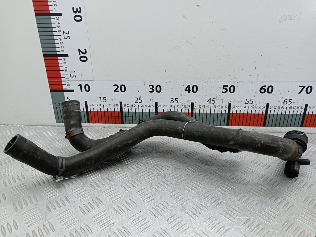 Патрубок VOLKSWAGEN Golf IV 1997-2003