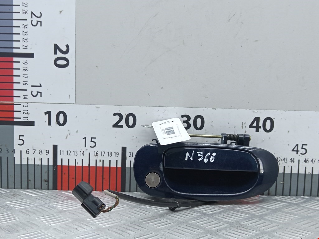 Ручка двери передней наружная правая MITSUBISHI Space Star 1999-2006