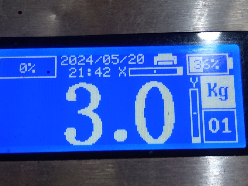 Обшивка двери передняя правая MITSUBISHI Space Star 1999-2006