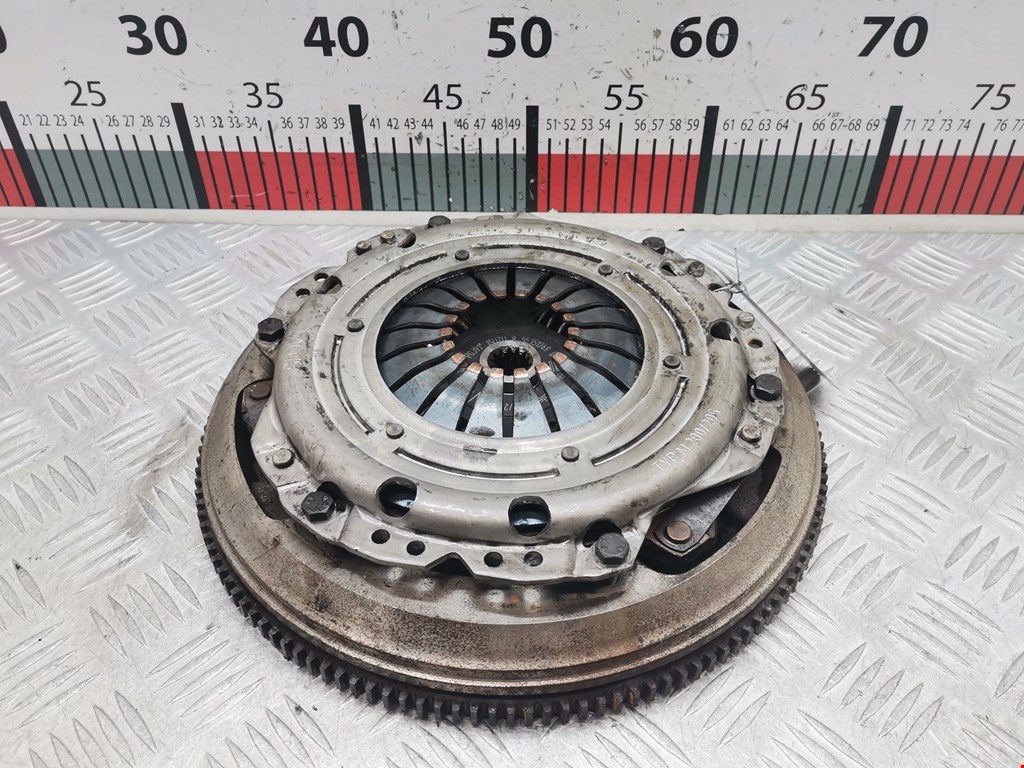 Маховик (демпфер сцепления) OPEL Meriva A 2003-2010