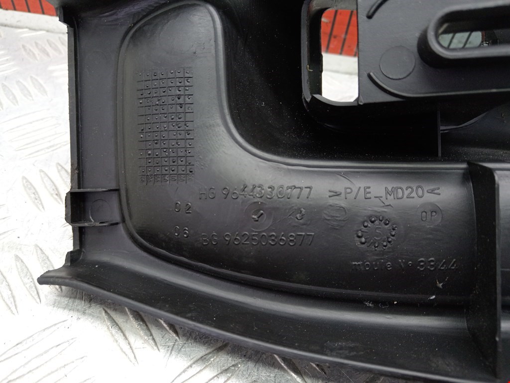 Консоль PEUGEOT 206 1998-2012