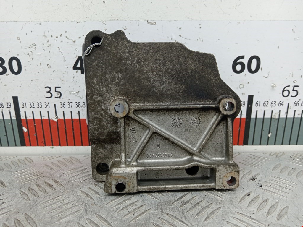 Кронштейн кондиционера CITROEN C4 I 2004-2014