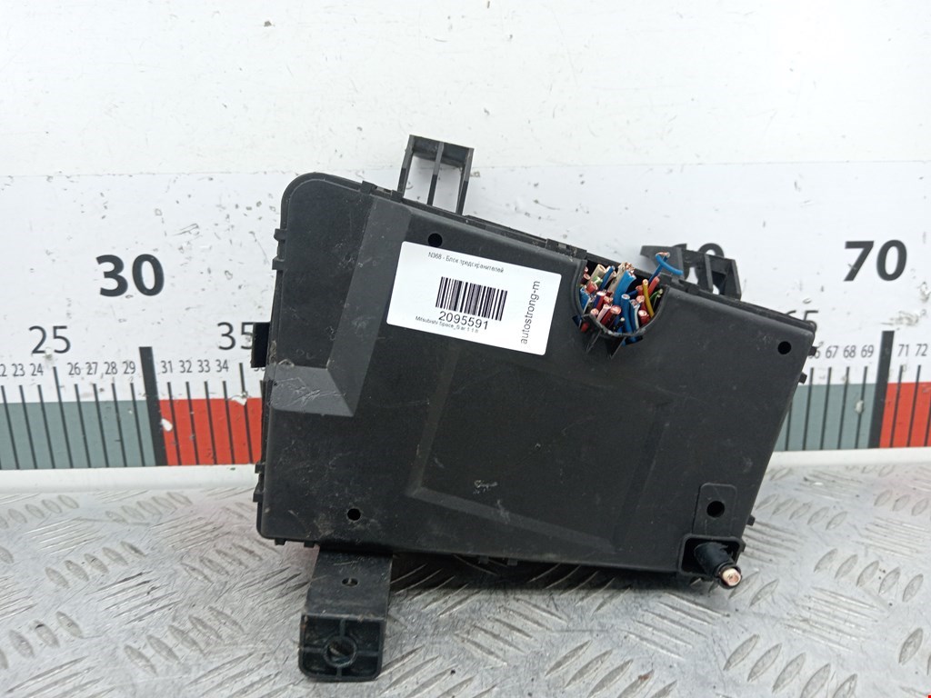 Датчик уровня в бачок омывателя MITSUBISHI Space Star 1999-2006