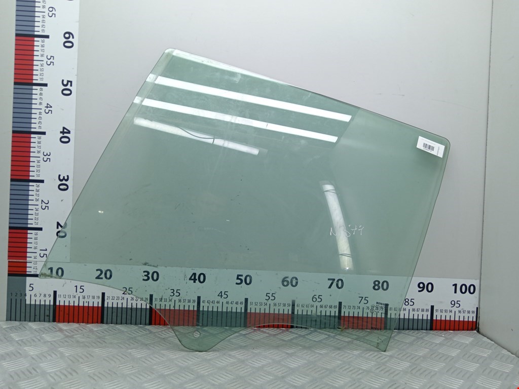 Стекло двери заднее левое RENAULT Laguna 2001-2007