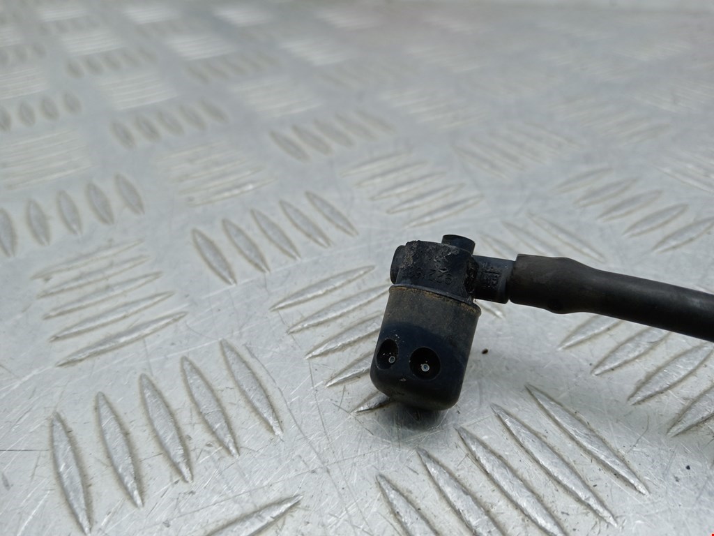 Форсунка омывателя лобового стекла OPEL Zafira B 2005-2012