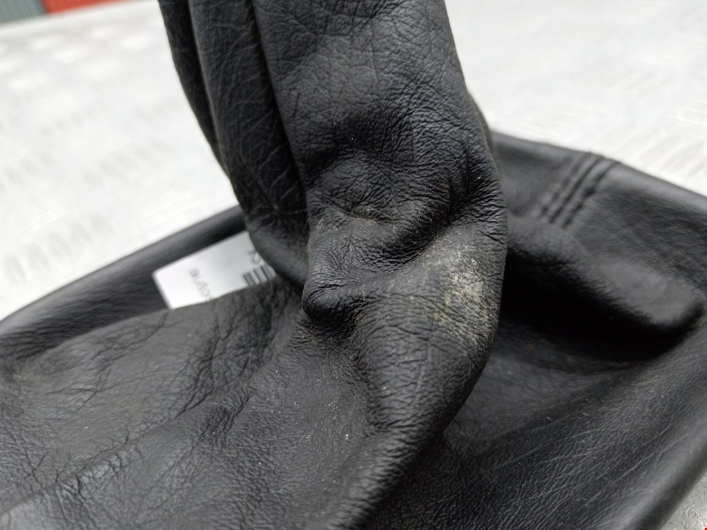 Чехол кулисы КПП PEUGEOT 206 1998-2012