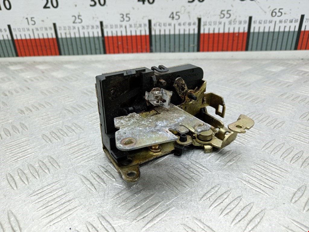 Замок двери задней правой RENAULT Espace 1997-2003