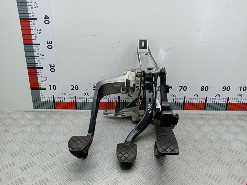 Блок педалей (педальный узел) AUDI A4 B5 1995-2001