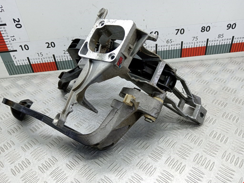 Блок педалей (педальный узел) AUDI A4 B5 1995-2001
