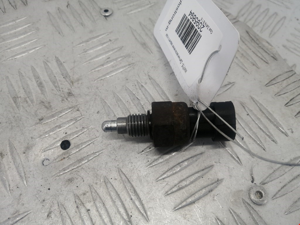 Датчик включения заднего хода OPEL Zafira B 2005-2012