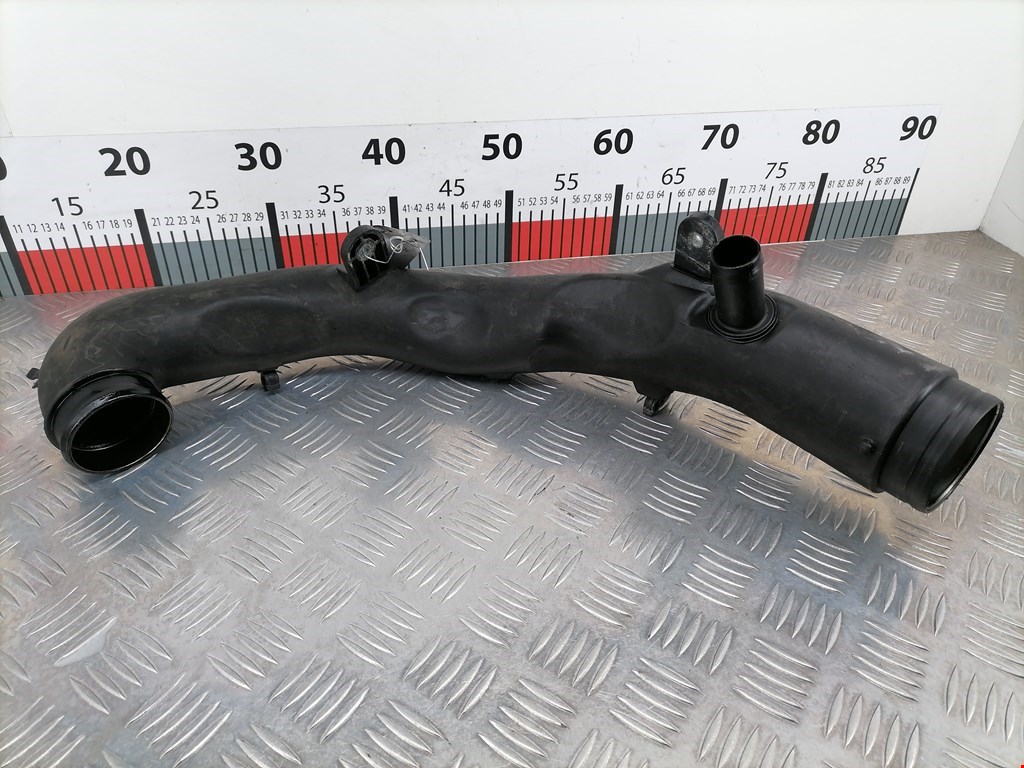 Патрубок воздушного фильтра SEAT Toledo 2004-2009