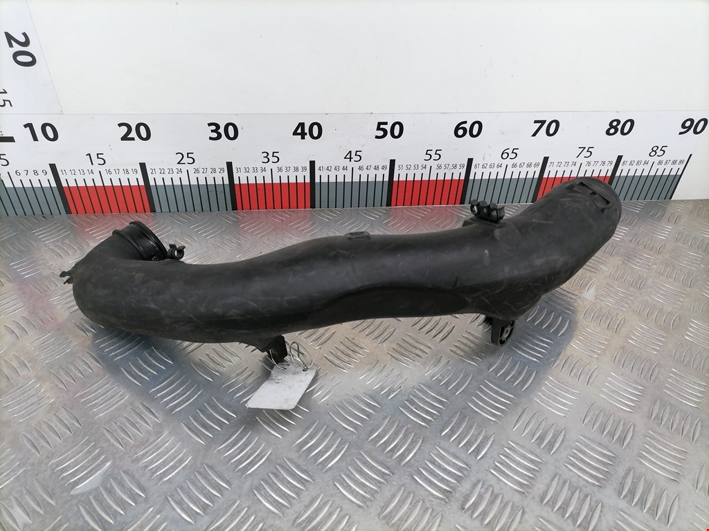 Патрубок воздушного фильтра SEAT Toledo 2004-2009