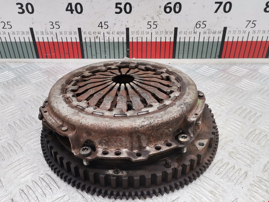 Маховик (демпфер сцепления) Peugeot 206 (1998-2006)