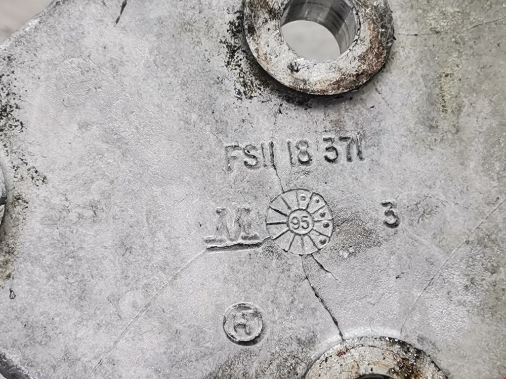 Кронштейн генератора MAZDA 626 GE 1992-1997