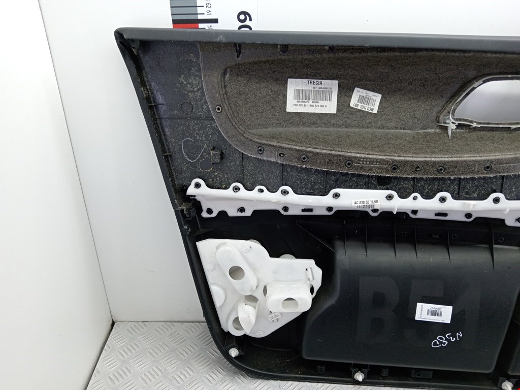 Обшивка двери передняя правая CITROEN C4 I 2004-2014