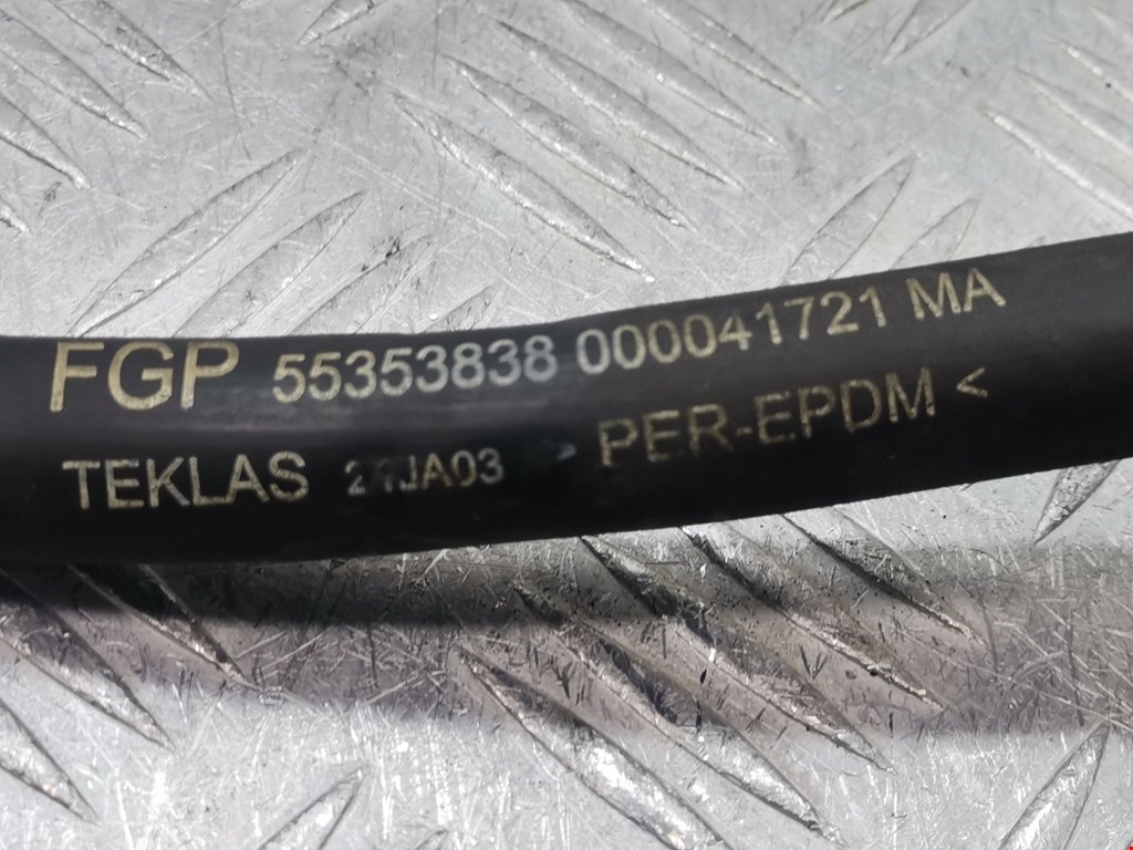 Патрубок OPEL Zafira B 2005-2012