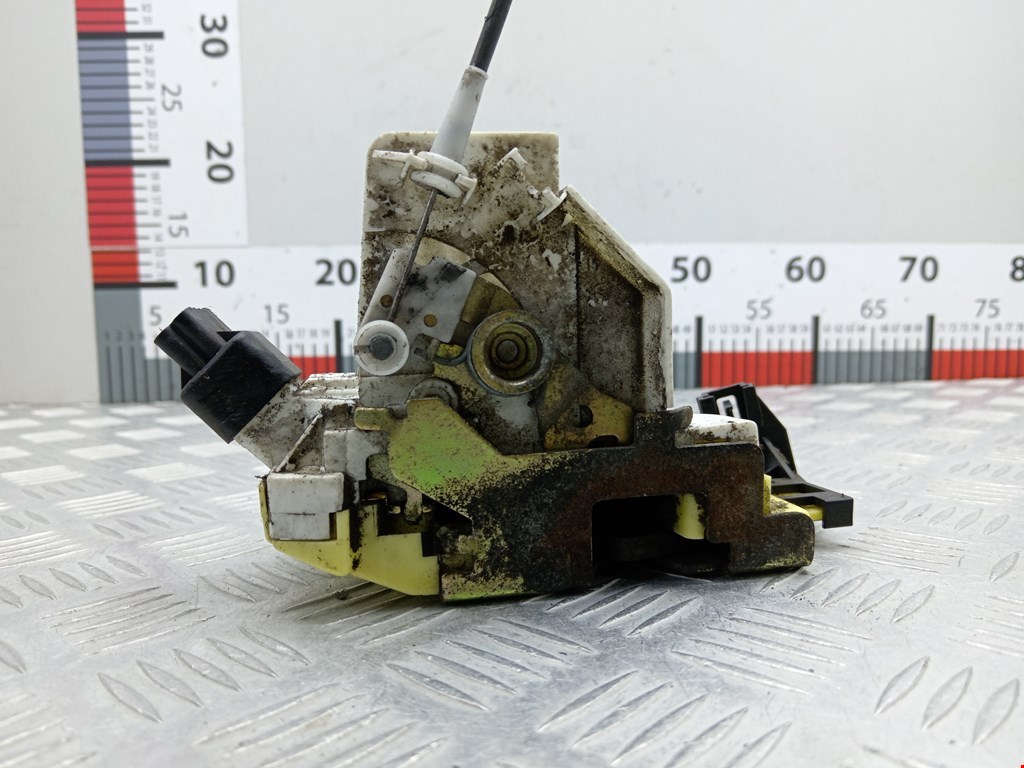 Замок двери задней правой FORD Focus I 1998-2005