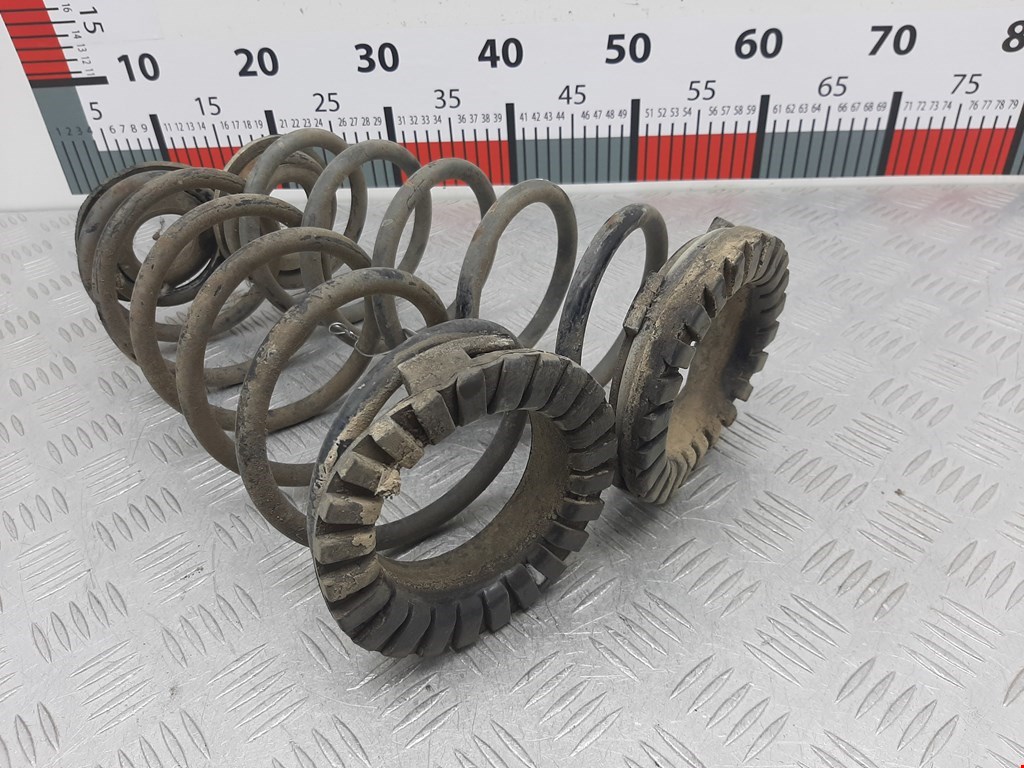 Пружина задняя левая/правая HYUNDAI Verna /Accent III 2006-2010