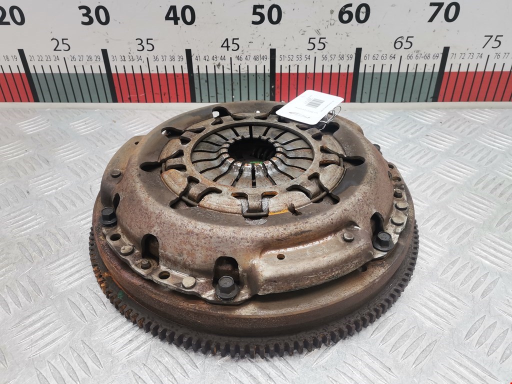 Маховик (демпфер сцепления) FORD Focus I 1998-2005