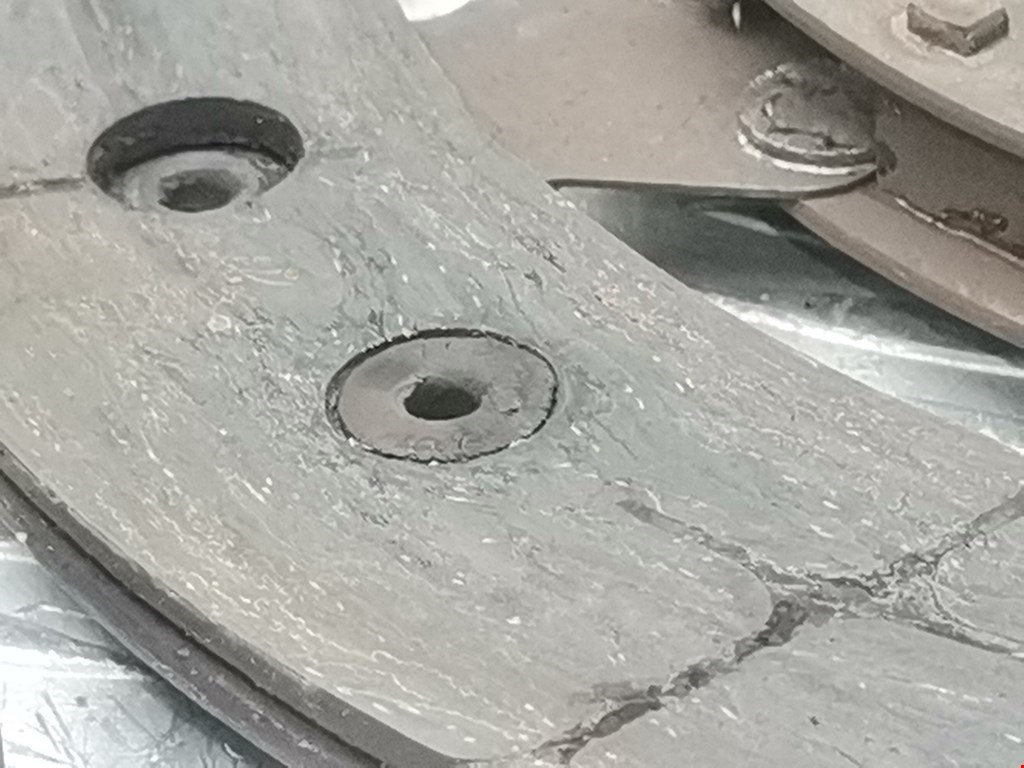 Маховик (демпфер сцепления) FORD Focus I 1998-2005