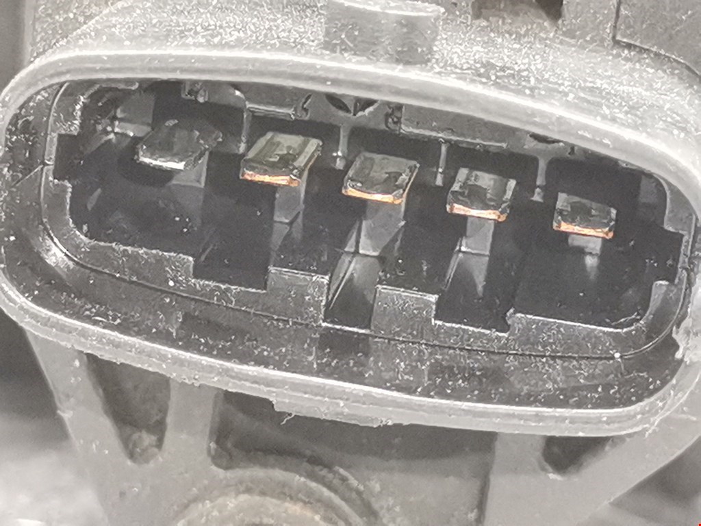 Расходомер воздуха (массметр, датчик ДМРВ) FORD Focus I 1998-2005