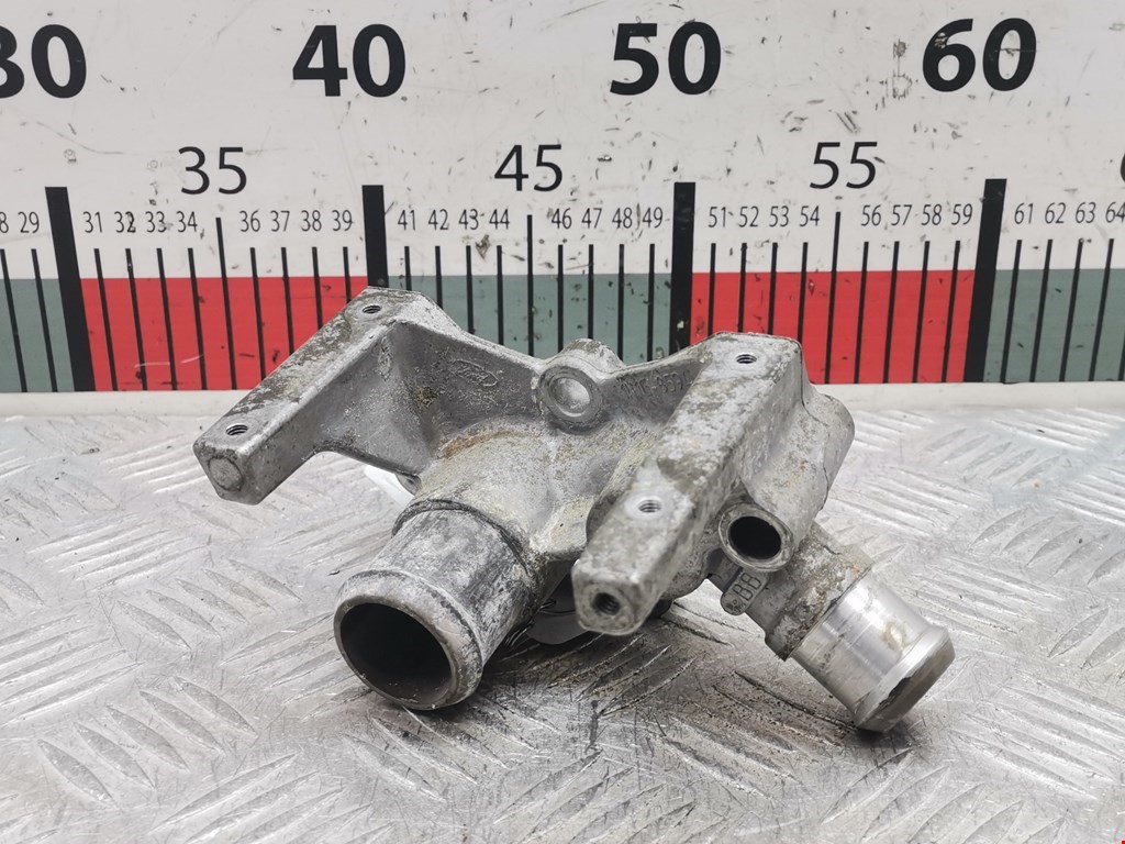 Тройник системы охлаждения FORD Focus I 1998-2005