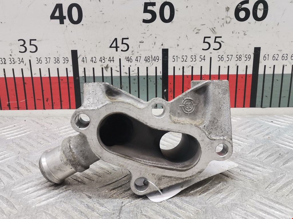 Тройник системы охлаждения FORD Focus I 1998-2005