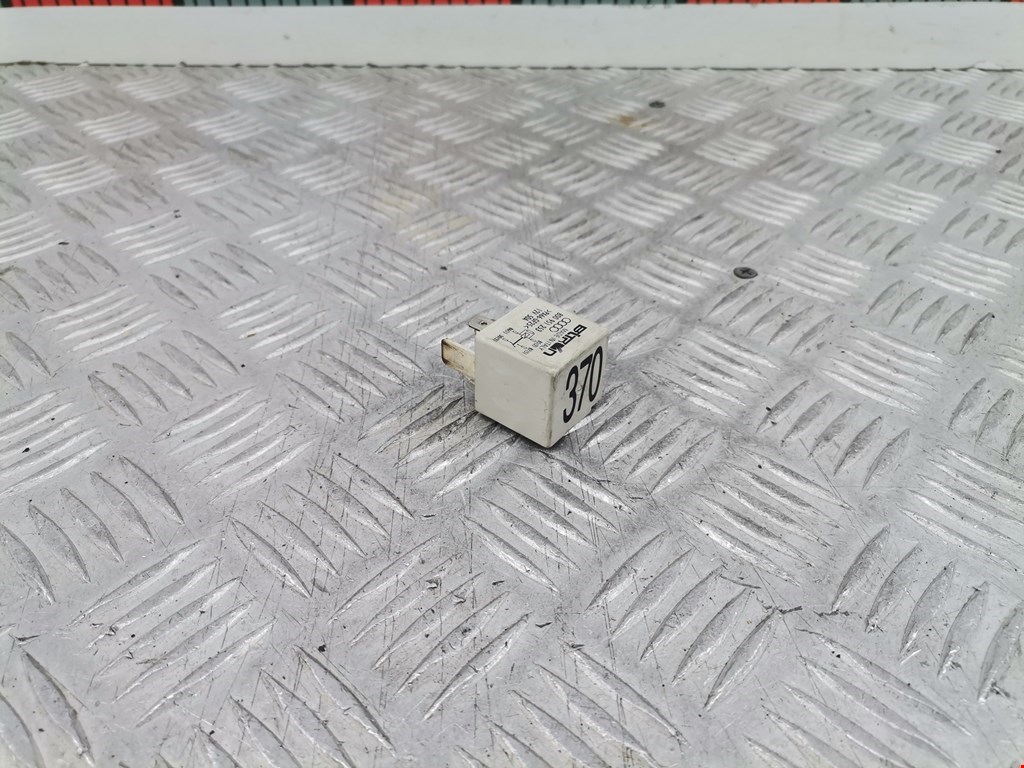 Реле VOLKSWAGEN Passat B5 1997-2005