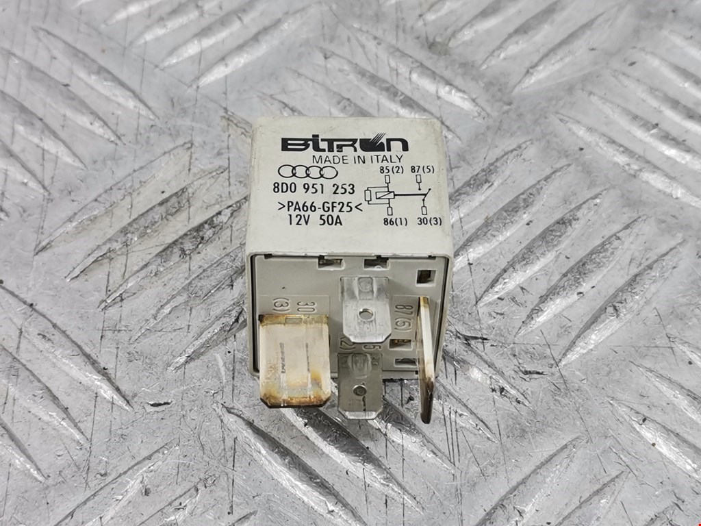 Реле VOLKSWAGEN Passat B5 1997-2005