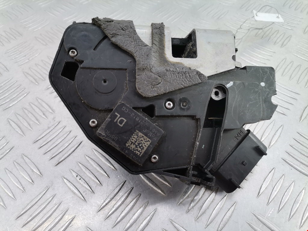 Замок двери передней правой FORD Fiesta 2008-2012