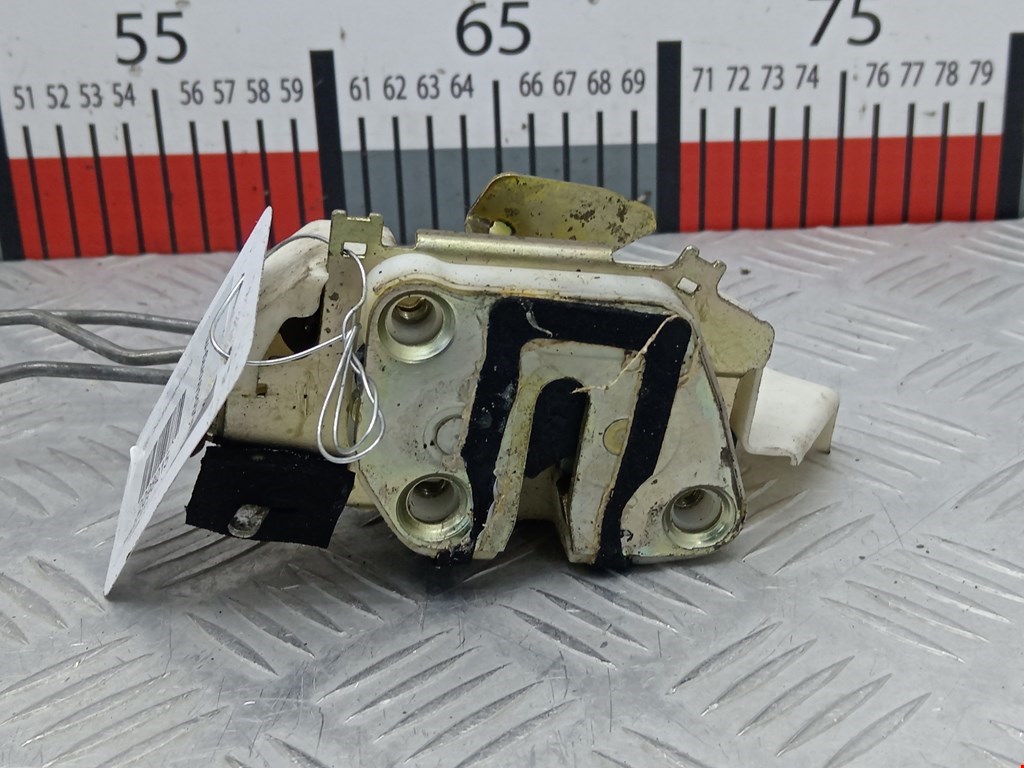 Замок двери задней левой MAZDA 626 GE 1992-1997