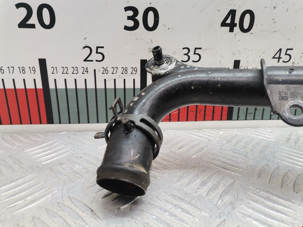 Патрубок AUDI A4 B5 1995-2001