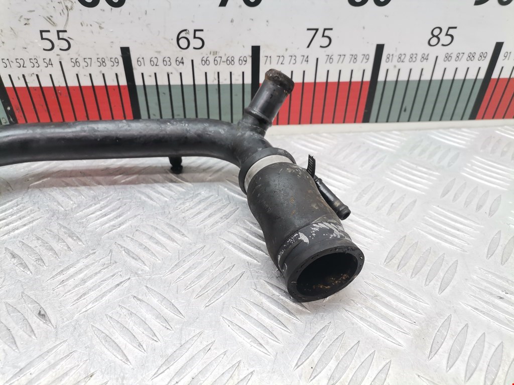 Патрубок AUDI A4 B5 1995-2001