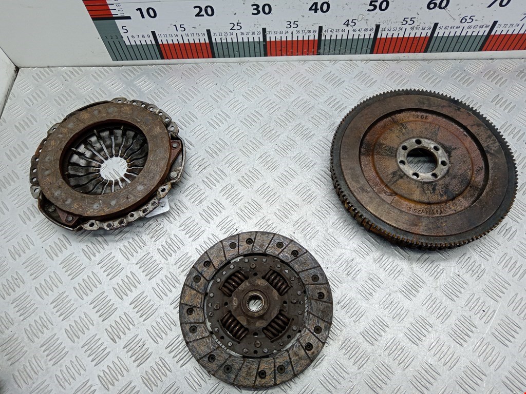 Маховик (демпфер сцепления) RENAULT Scenic II 2003-2010