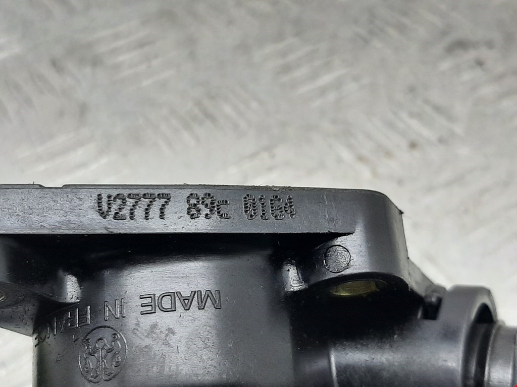 Корпус термостата RENAULT Scenic II 2003-2010