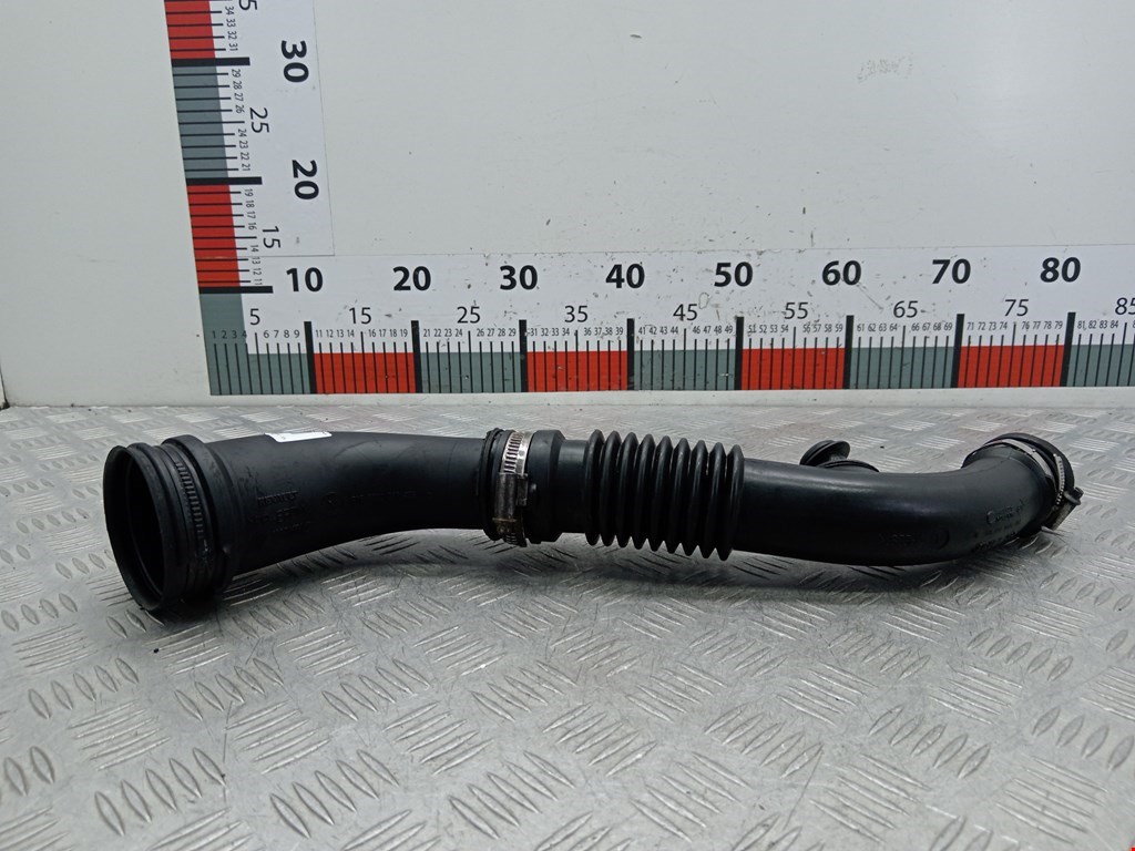 Патрубок интеркулера RENAULT Scenic II 2003-2010