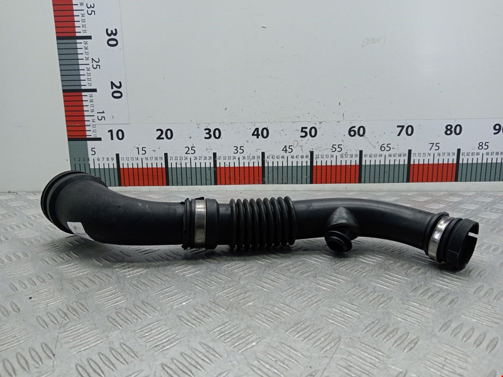 Патрубок интеркулера RENAULT Scenic II 2003-2010